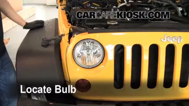 2008 Jeep Wrangler Unlimited Rubicon 3.8L V6 Lights Daytime Running Light (replace bulb)